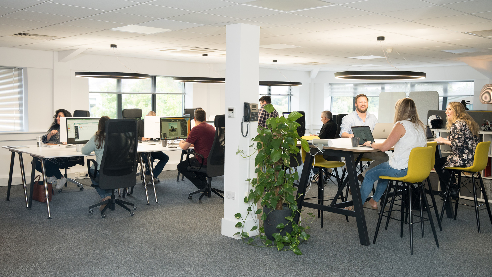 h2o creative office